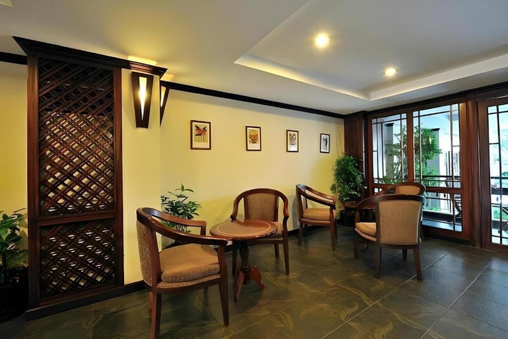 Lao Orchid Hotel Vientiane Exterior photo